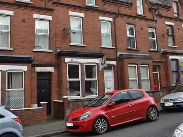 13 Chadwick Street