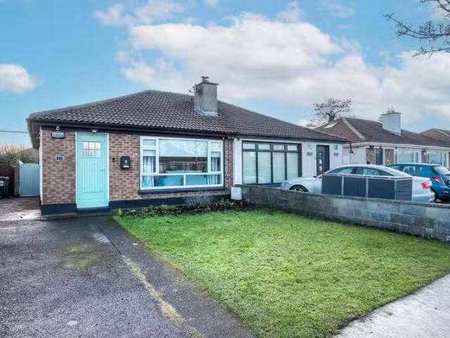 13 Cherryfield Walk, Clonsilla, Dublin 15, D15H9CC is for sale