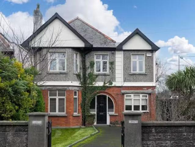 13 Churchtown Road Lower, Churchtown, Dublin 14, D14WE22 is fo.