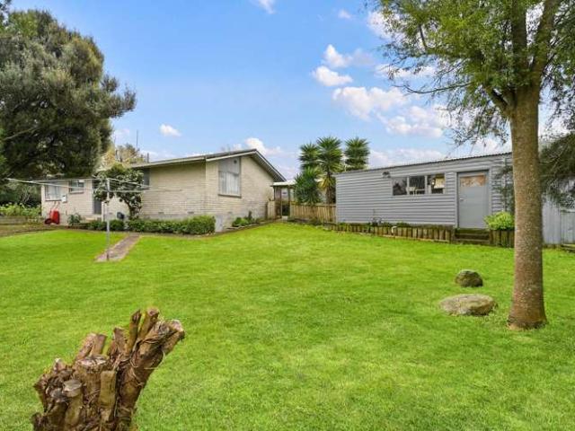 13 Cowen Place, Chartwell, Hamilton City