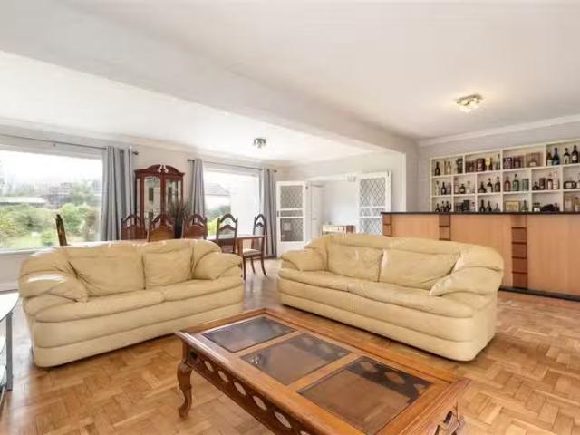 13 Eaton Brae, Shankill, Dublin 18, Dublin, D18 H9Y9