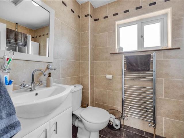 13 Elton Court, Ard Na Greine, Dublin 13, County Dublin Flynn & Associates Raheny 4940 MyHome. Ie Residential