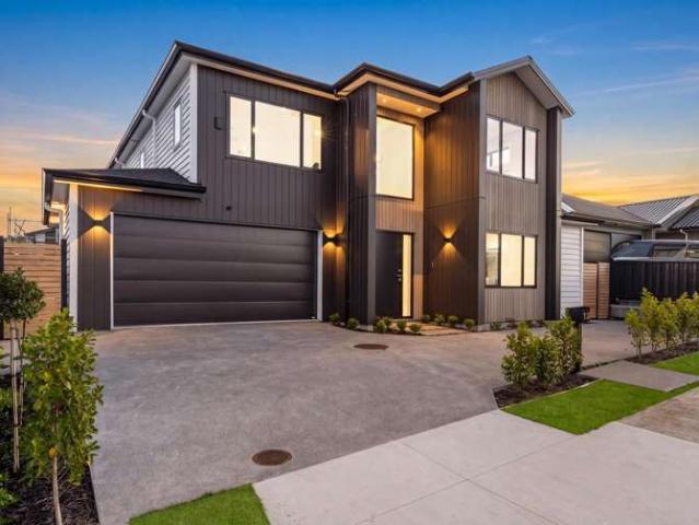 13 Fallowdown Street, Milldale, Rodney