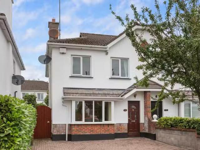 13 Ferncarrig Court, Sandyford, Dublin 18, D18F5X5 is for sale
