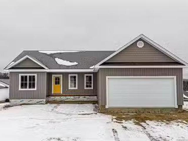 13 Geyssen Crt, Fredericton, NB, E3G 0K8 house for sale Lis.