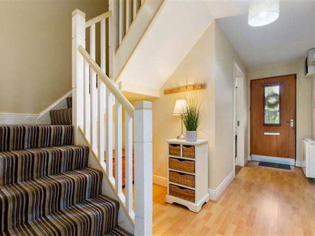 13 Hunters Green, Hunters Wood, Ballycullen, Dublin 24 Sherry FitzGerald Templeogue 4922 MyHome. Ie Residential