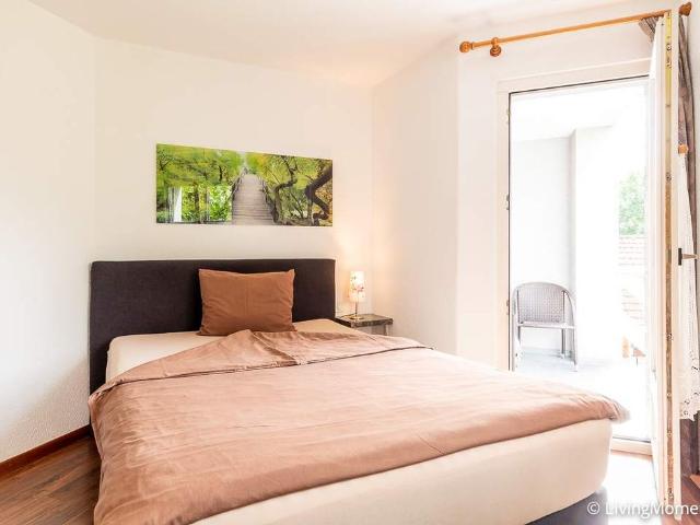13 m², 1. Stock