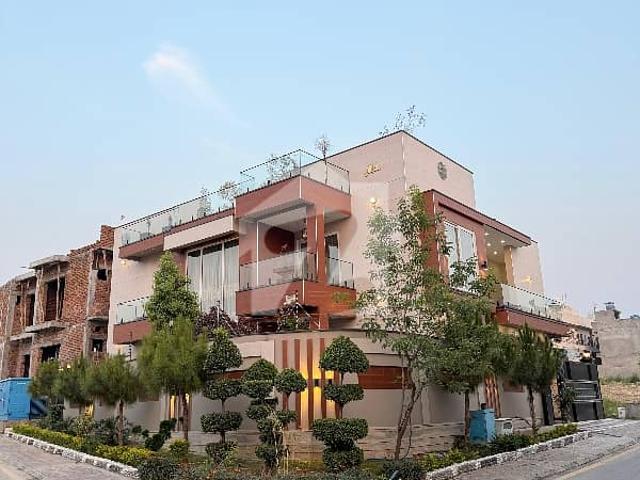 13 Marla Corner Luxury Furnished House With Double Height Lobby For Sale In Kohistan Enclave E Block