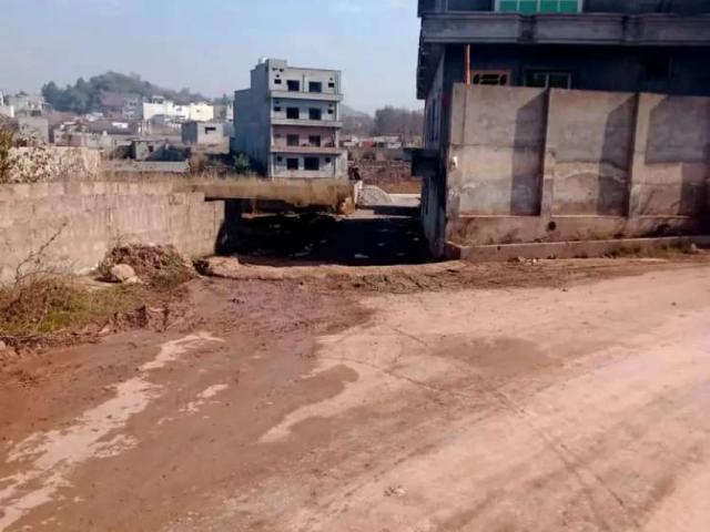 13 Marla corner plot gas available in Banigala spring valley Islamabad Bani Gala ID 63164