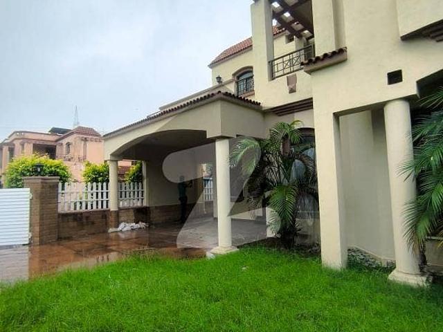 13 marla independent corner beautiful house for rent in lake city
