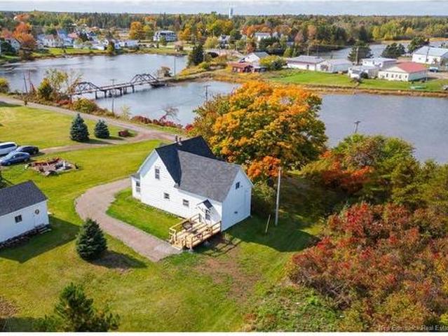 13 Mill St, Port Elgin, NB, E4M 2E5 house for sale | Listing ID NB113344 | Royal LePage