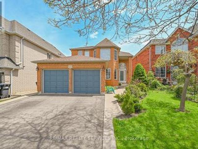 13 Ribbon Drive, Brampton, ON, L6R 1X3 house for sale | Listing ID W13565 | Royal LePage