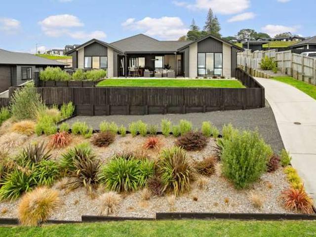 13 Ridge View Crescent, Pukekohe, Franklin