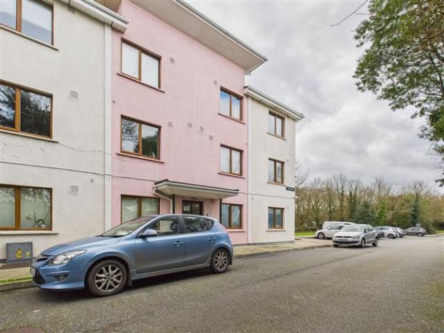 13 Sandy Ridge, Ardkeen Woods, Ardkeen Village, Waterford City, Waterford Palmer Auctioneers 4910 MyHome. Ie Residential