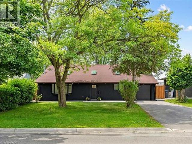 13 Swanhurst Boulevard, Mississauga, ON, L5N 1B6 house for sale | Listing ID 40843 | Royal LePage