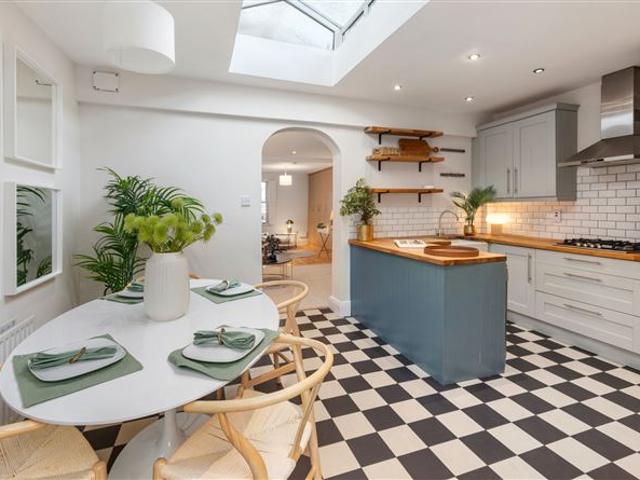 13 St Thomas Road, Dublin 8 Sherry FitzGerald Rathmines 4853 MyHome. Ie Residential