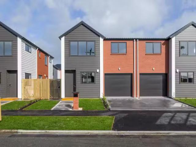 1/3 Sundown Crescent, Melville, Hamilton City
