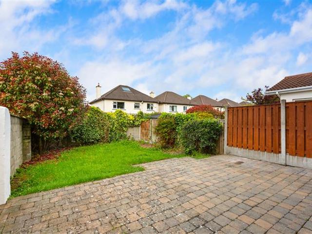13a Wesley Heights, Ballinteer, Dublin 16 Keane Thompson Property Consultants 4923 MyHome. Ie Residential