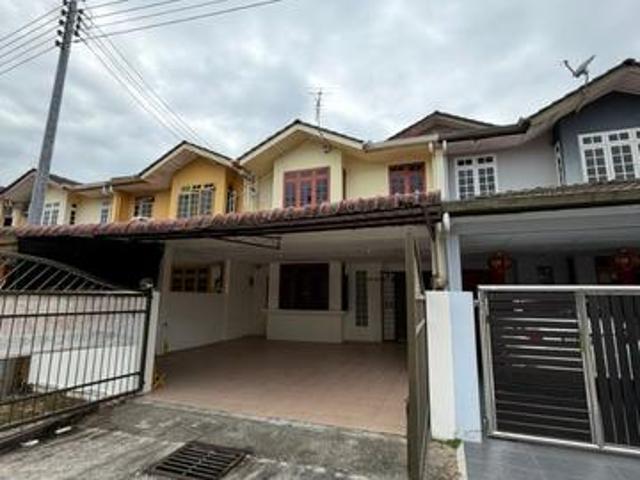 13th Mile Double Storey Intermediate House For Sale