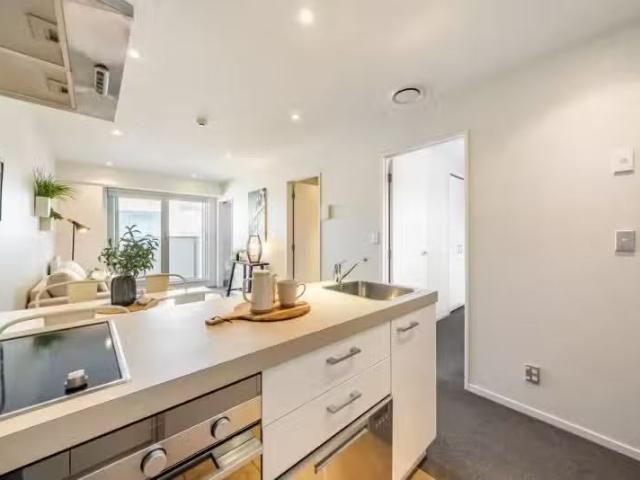 1004/74 Taranaki Street, Te Aro, Wellington City