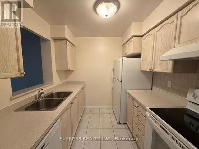 1005 29 Pemberton Avenue, Toronto, ON, M2M 4L5 lease for lease | Listing ID C13580 | Royal LePage