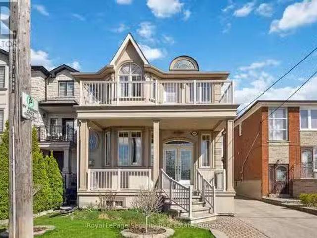 1006 Briar Hill Avenue, Toronto, ON, M6B 1M3 house for sale.