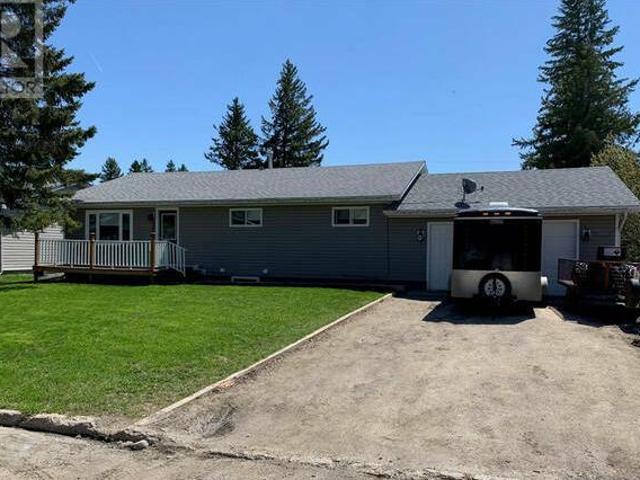1007 Carlton STREET Moosomin Saskatchewan