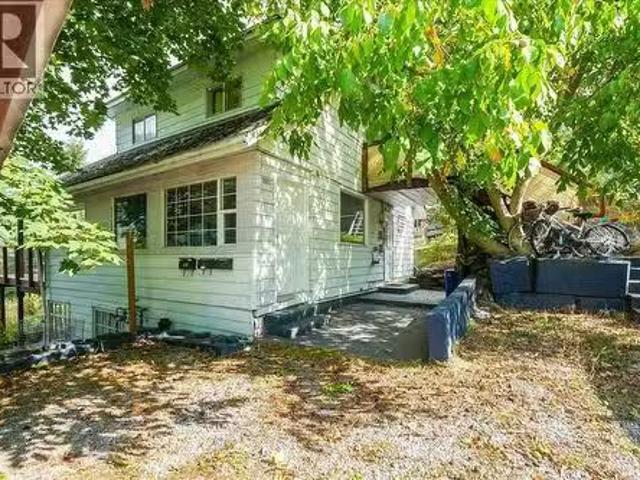 1007 Gordon Street, Nelson, BC, V1L 0A1 house for sale List.