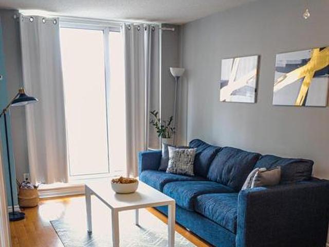 1007 33 Elm Drive, Mississauga, ON, L5B 4M2 condo for sale | Listing ID W12172 | Royal LePage