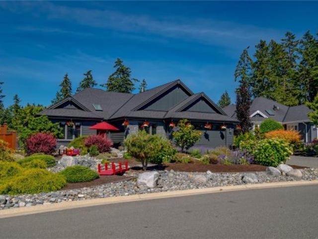 1008 Brookfield Cres, Parksville, BC, V9P 0E3 house for sale | Listing ID 1039 | Royal LePage