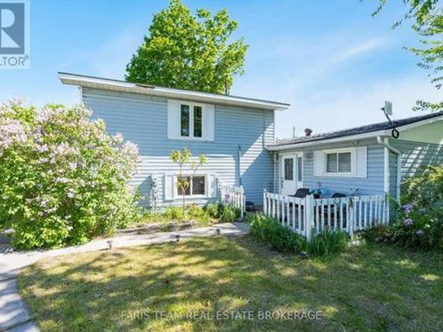 1008 Rainbow Valley Road W, Springwater, ON, L0L 2K0 house for sale | Listing ID S13526 | Royal LePage