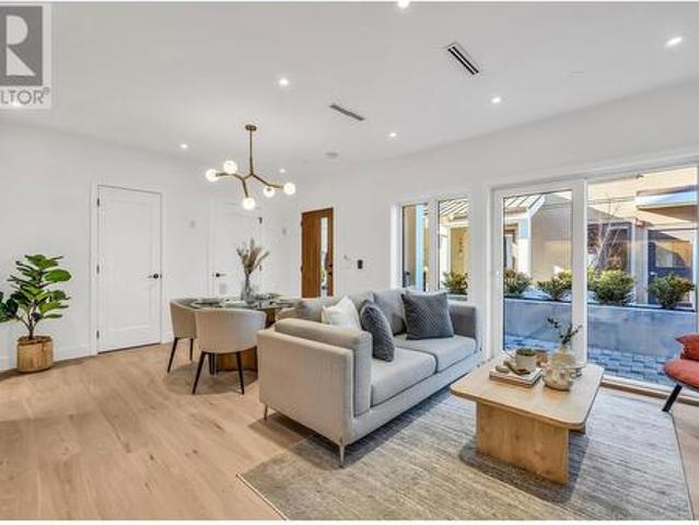 1008 52Nd Avenue W, Vancouver, BC, V6P 1H5 townhouse for sale | Listing ID R2985 | Royal LePage