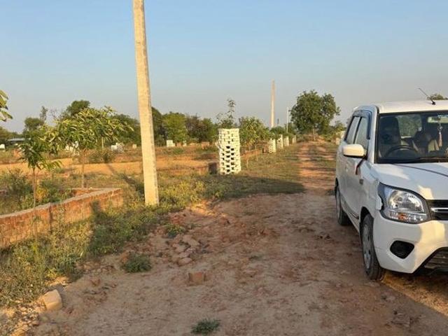 1000 Sq.Ft. Plot in Bada Lalpur Varanasi Listing ID: #10334