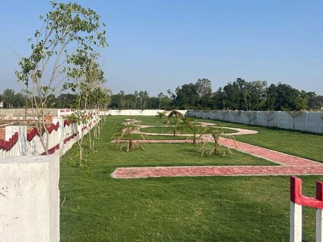 1000 Sq.Ft. Plot in Deva Road Lucknow Listing ID: #10400