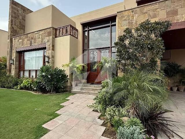 1000 SQ Yard Villa Available For Rent