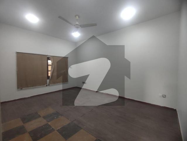 1000 Sq. Yd. Bungalow for Rent in | Phase 7 Khayaban e Bahria DHA Phase 7