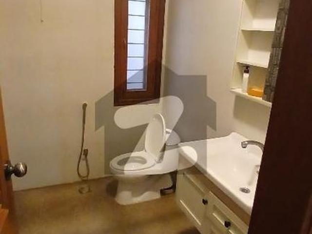 1000 Square Yard Bungalow Available For Sale DHA Phase 5