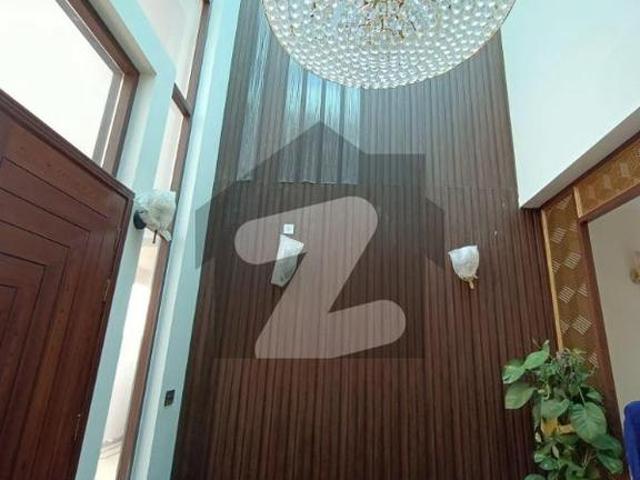 1000 Square Yard Luxury Villa With Designer Kitchen, Washroom And Elevation Ready To Move Bahria Town Precinct 7