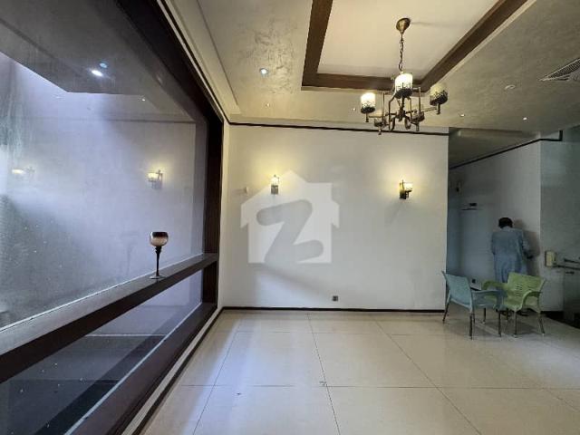 1000 Square Yards 8 Rooms Basement 6 Years Old Construction Available For Sale At Phase 8 Zone A