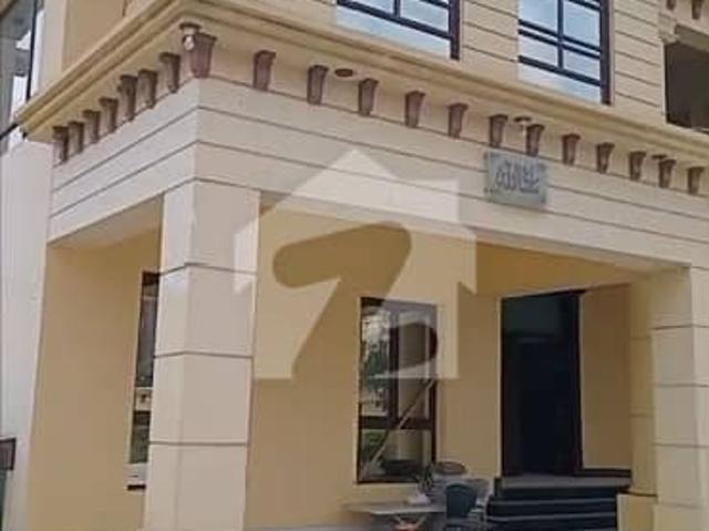 1000 square yards triple unit mansion for rent dha phase 5
