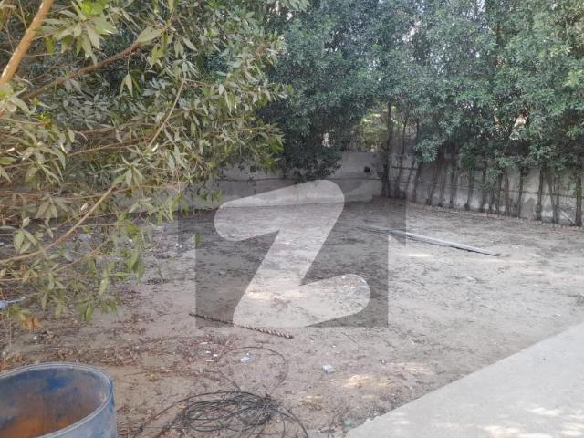 1000 Square Yards Bungalow For Sale DHA Phase 5