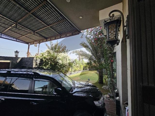 1000 Square Yards Bungalow For Sale In Zone A Phase 8 DHA Phase 8 Zone A