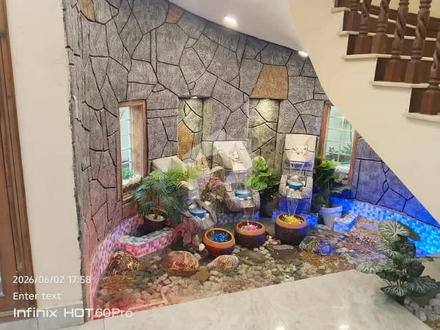1000 Square Yards Bungalow For Rent