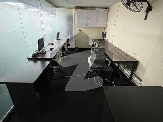 1000 Square Feet Furnished Office Available In Siddiq Trade Centre Gulberg