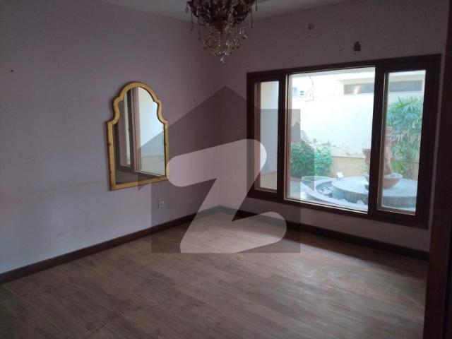 1000 yard Bangalore for rent DHA Phase 6