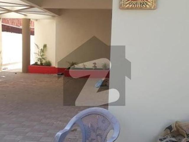 1000 Yard Bungalow For Rent DHA Phase 5