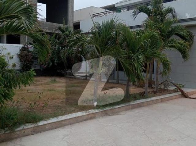 1000 yard banglow for rent dha phase 6