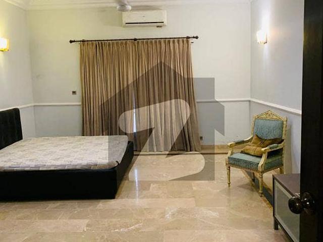 1000 Yard Bungalow For Rent Main Khy E Shahbaz Sha
