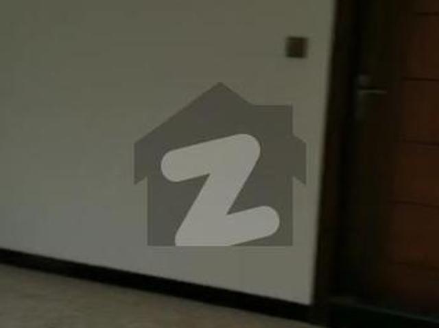 1000 Yard Bungalow For Rent PECHS Block 2