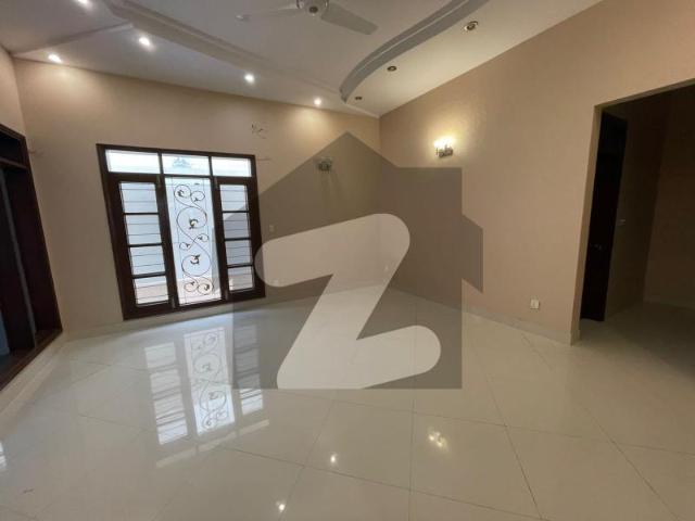 1000 Yard Master Piece House With Basement, Reasonable Rent DHA Phase 6